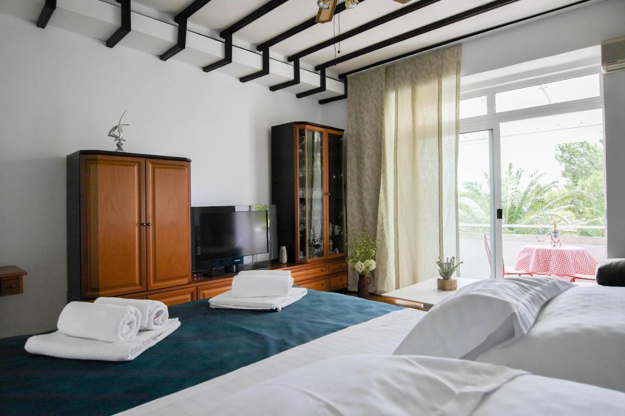 Apartment Beach Макарска Экстерьер фото