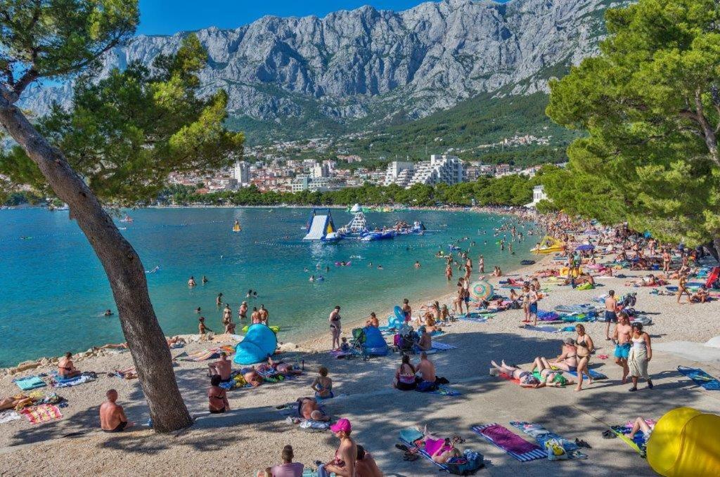 Apartment Beach Макарска Экстерьер фото